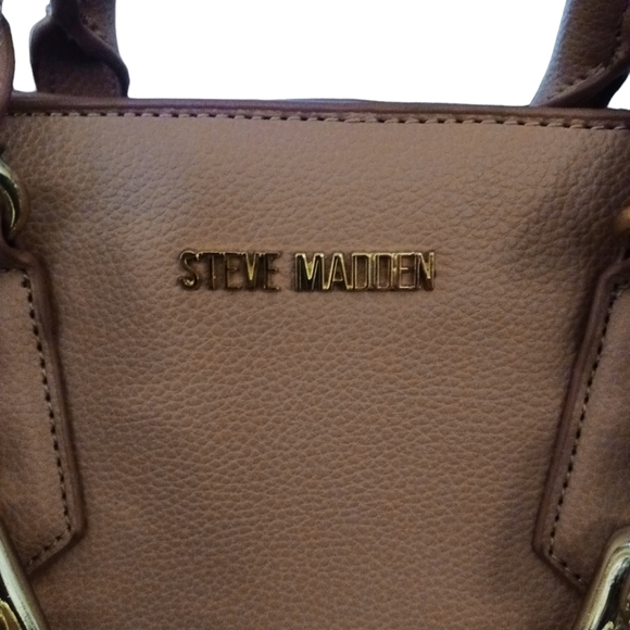 NWOT Steve Madden handbag. Womens. Color: Blush With shoulder strap. - Picture 4 of 16